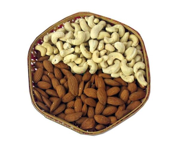 cashew-nuts-almonds-basket-1-kg-1.jpeg